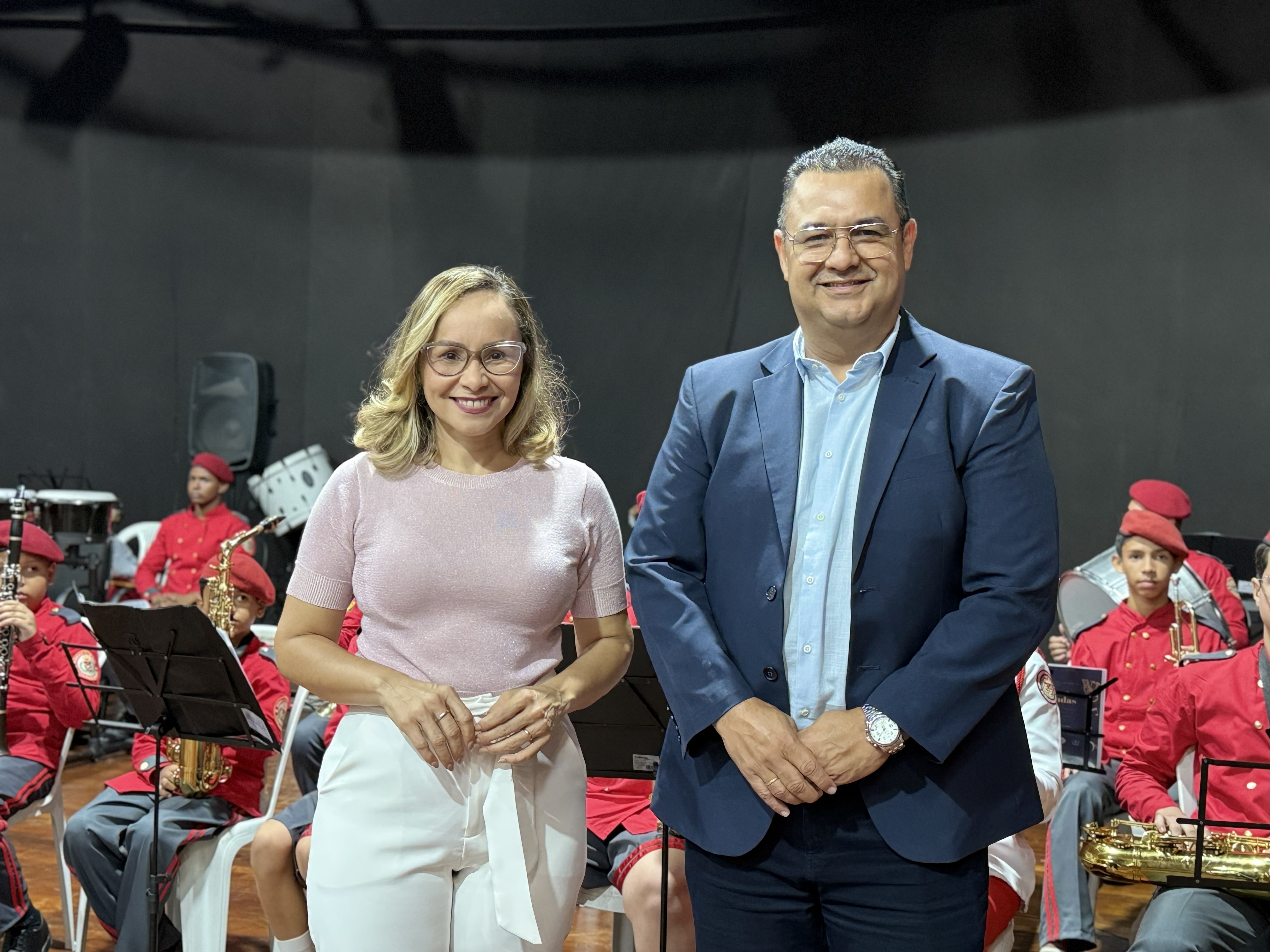 Os comandantes-gerais da PMAC e CBMAC, coroneis Marta Renata e Charles Silva, prestigiaram o evento. Foto: Joabes Guedes/PMAC